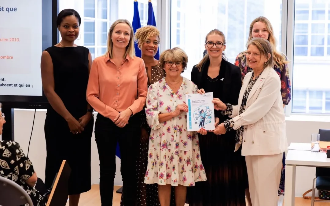 Remise du rapport « Du plancher collant au plafond de mère » du Haut Conseil à l’Égalité.